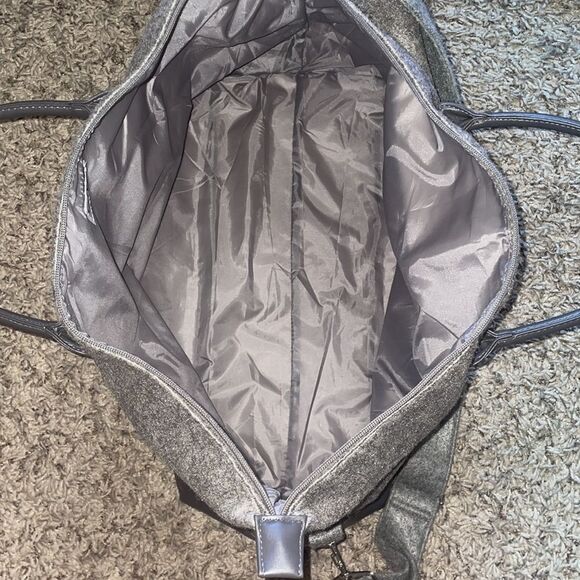 DSW Weekender Travel Tote Bag - Grey - Picture 10 of 13